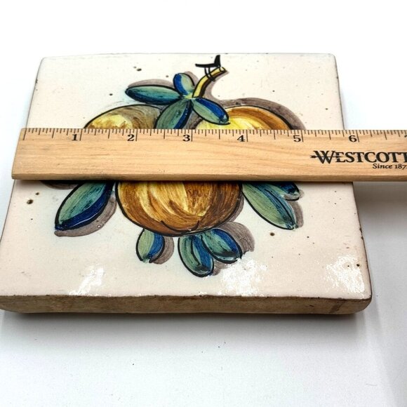 Vintage tile trivet Italian? Italy made? Think rubber feet - Picture 9 of 9